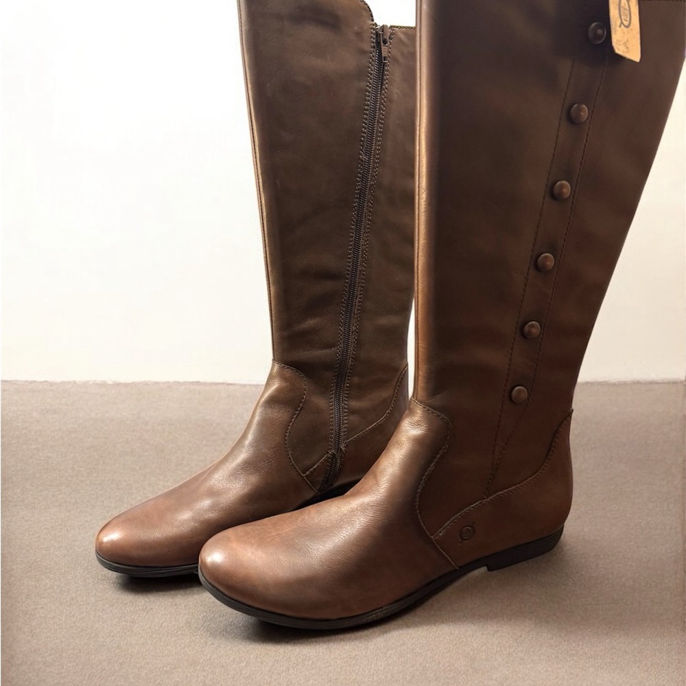 AUTHENTIC BORN BROWN KNEE-HIGH LEATHER BOOTS•GENUINE LEATHER•SIZE US 11 (TRUE)
